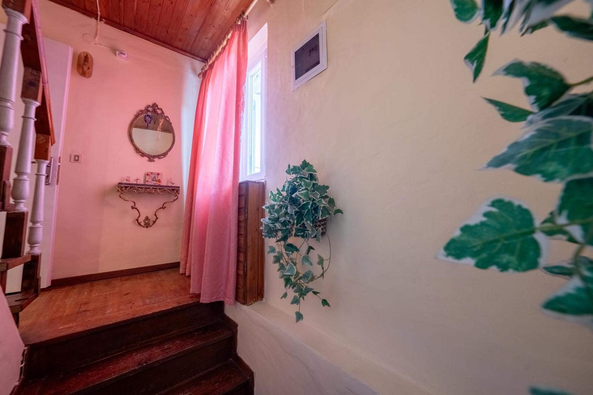 Dora'S Happy Apartment Mantouki Екстериор снимка