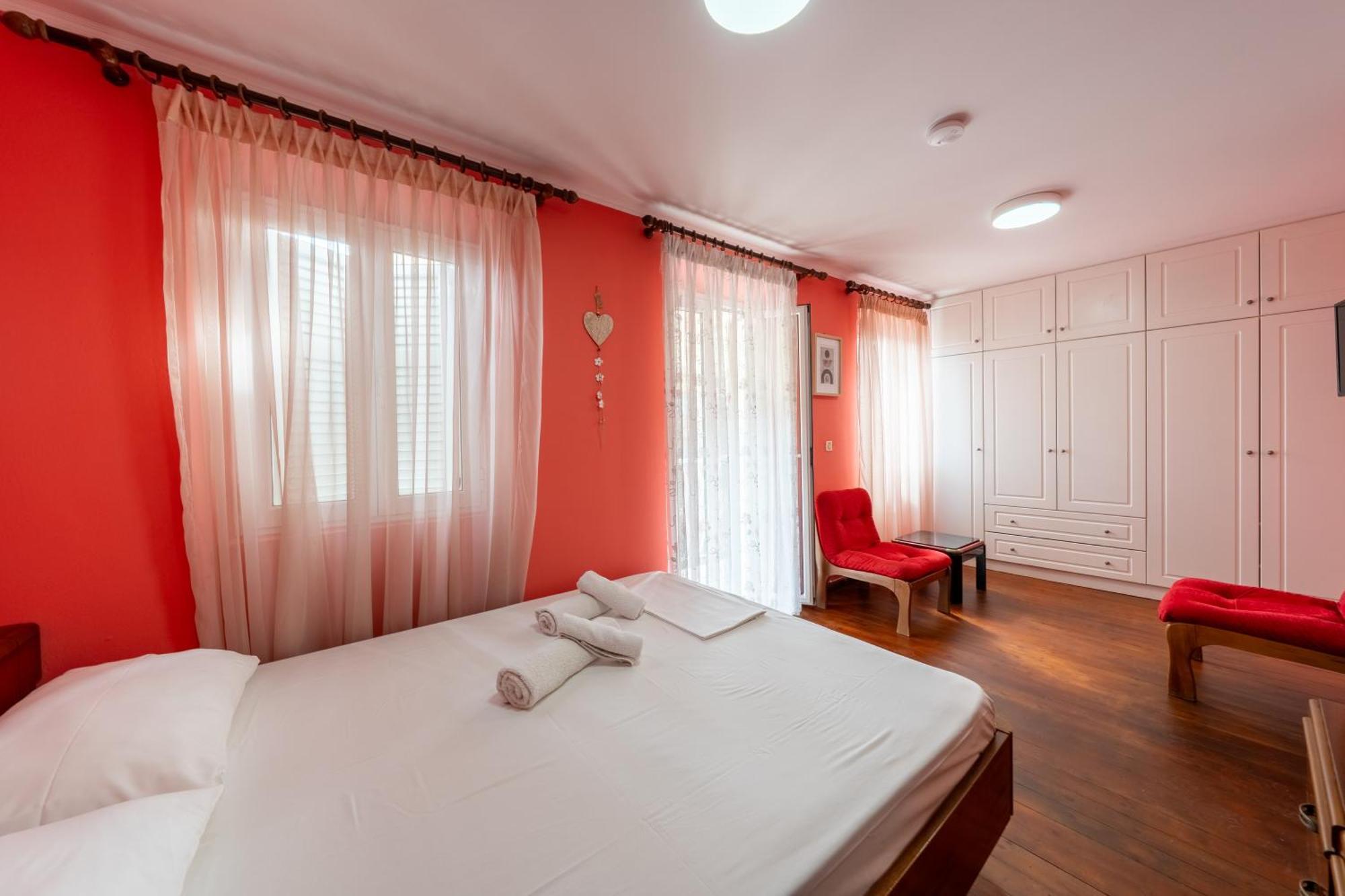 Dora'S Happy Apartment Mantouki Екстериор снимка